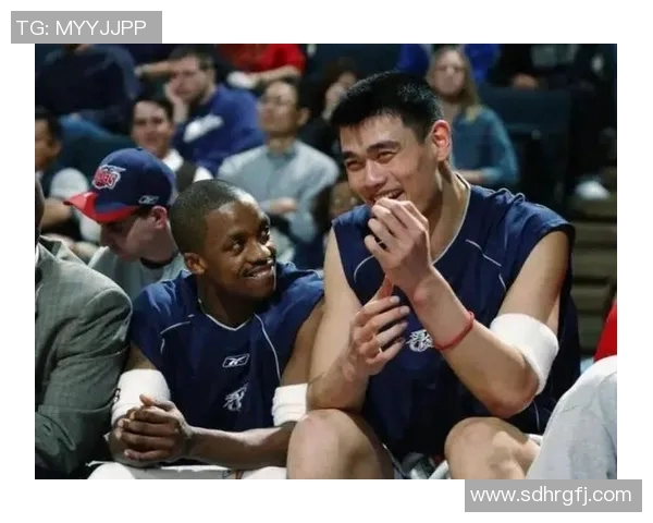 辽宁主场姚明再现传奇时刻球迷热情高涨助力球队奋勇争先