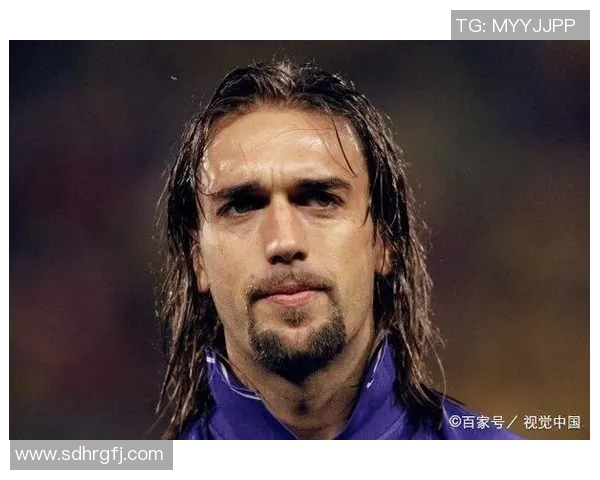 模仿足球明星盘带技巧提升你的球技与场上表现的全面指南