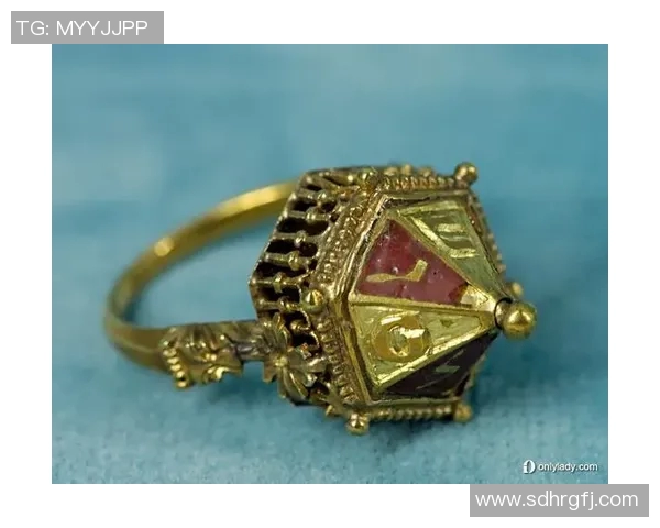 足球明星浪漫求婚戒指揭晓闪耀爱情的璀璨时刻与独特设计背后的故事