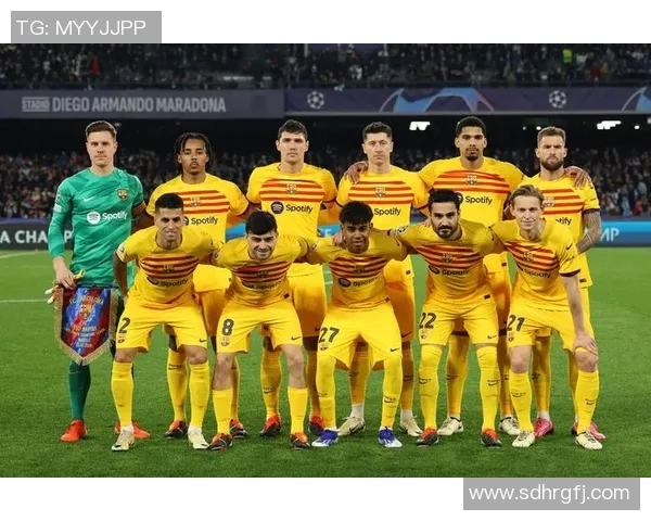 意大利足球的璀璨星辰三大传奇球员的辉煌与成就解析 意大利足球的璀璨星辰三大传奇球员的辉煌与成就解析