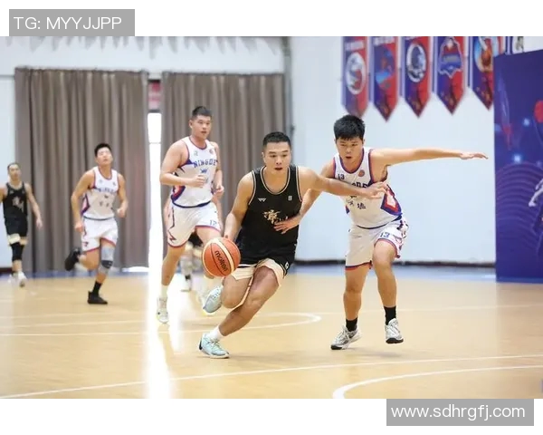 士力架篮球明星助力运动热潮展现青春活力与团队精神